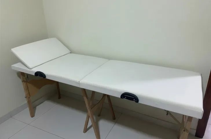 Maca Portátil Santa Fé - Modelo Maleta com Rodinhas (Branca)