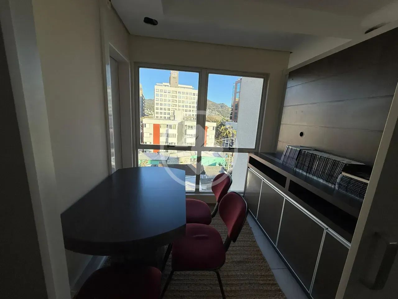SALA COMERCIAL EM UMA EXCELENTE LOCALIZAÇÃO - Foto 4