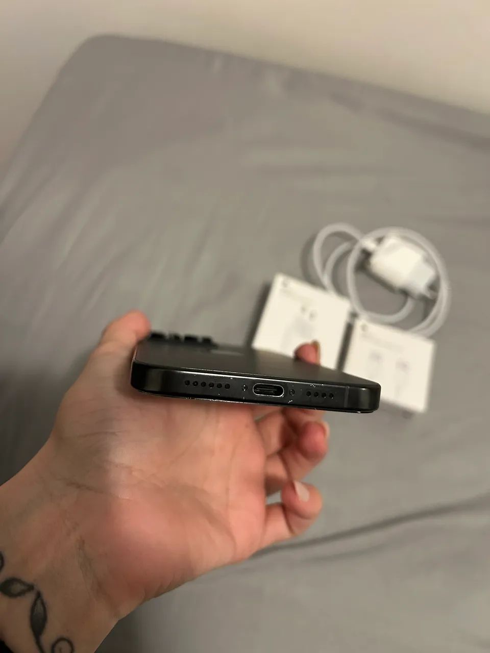 iPhone 16 pro Max 1TB  - Foto 4