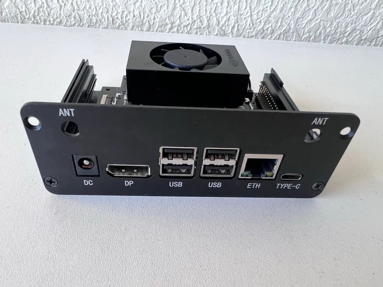 Nvidia Jetson Orin Nano Developer Kit  - Foto 2