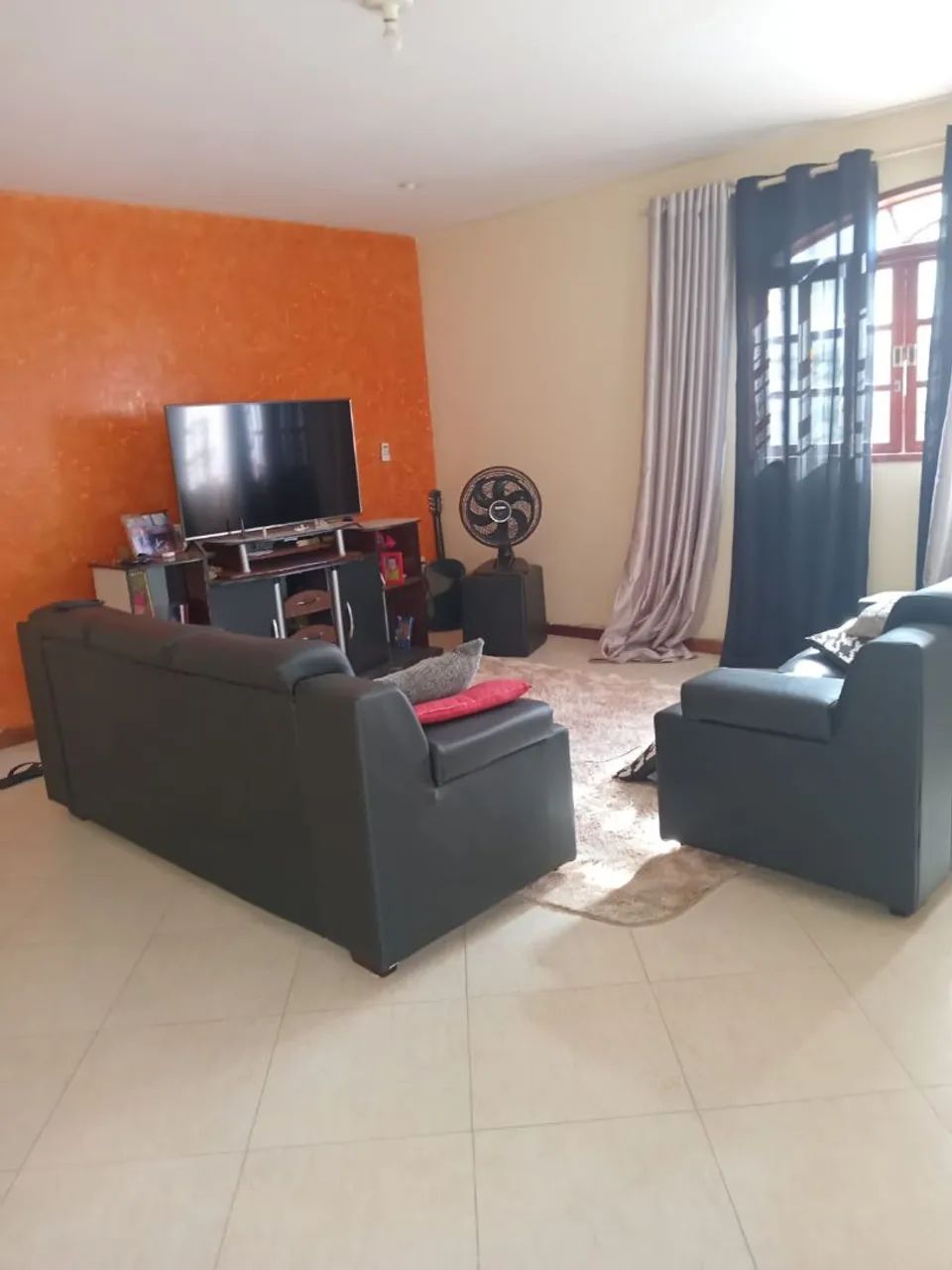Vendo ótimo casa no centro de Itaguaí  - Foto 4