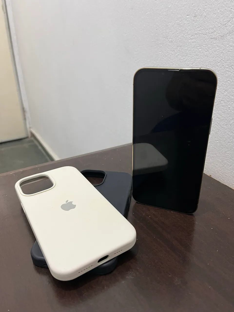 iPhone 13 Pro Max - gold  - Foto 3