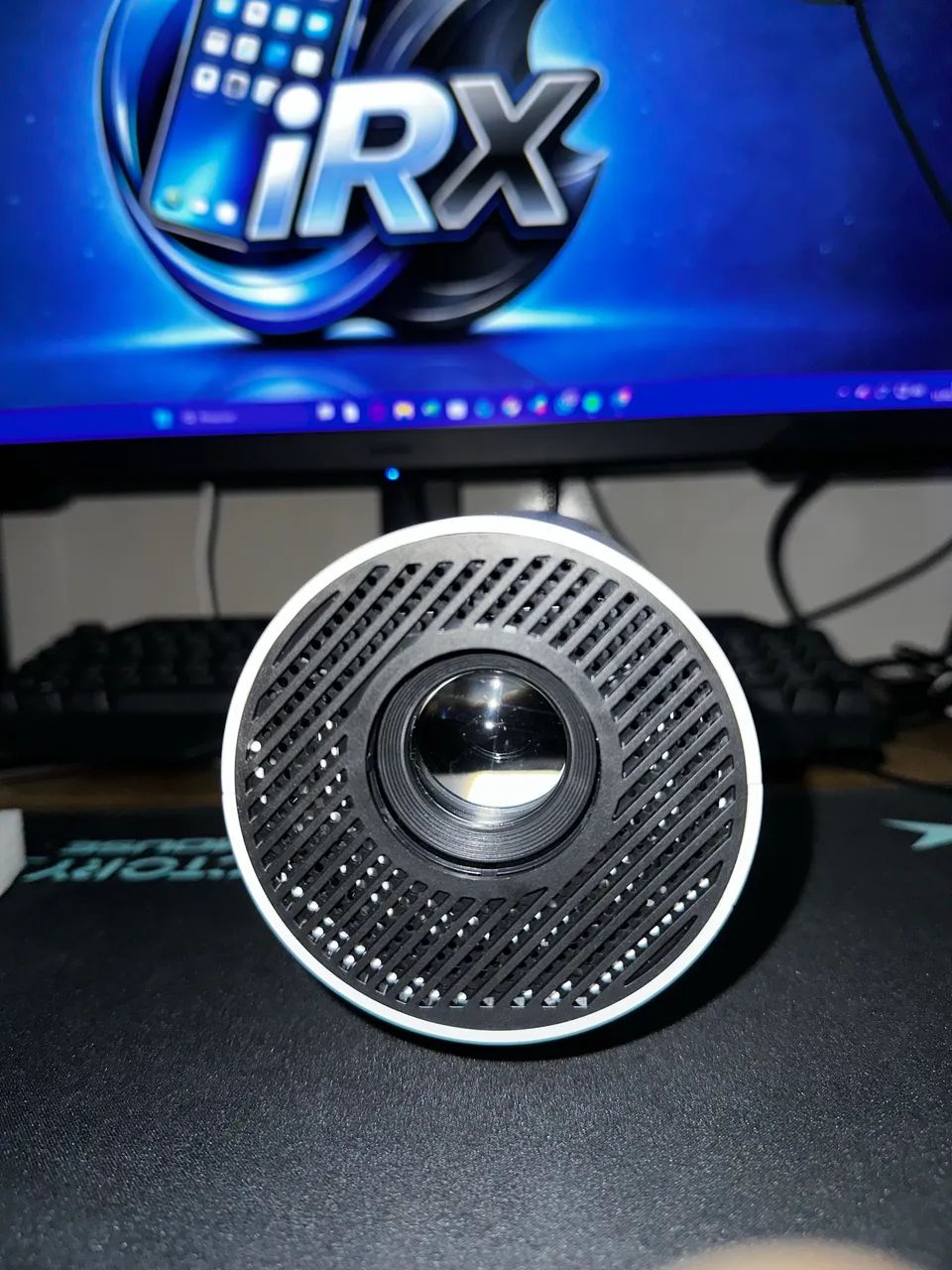 Projetor Hy-300 Branco - Foto 2