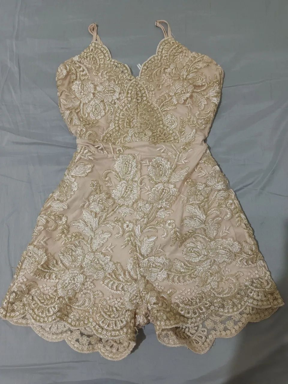 Vestidos e macacão brilho TAM 42 - Foto 5