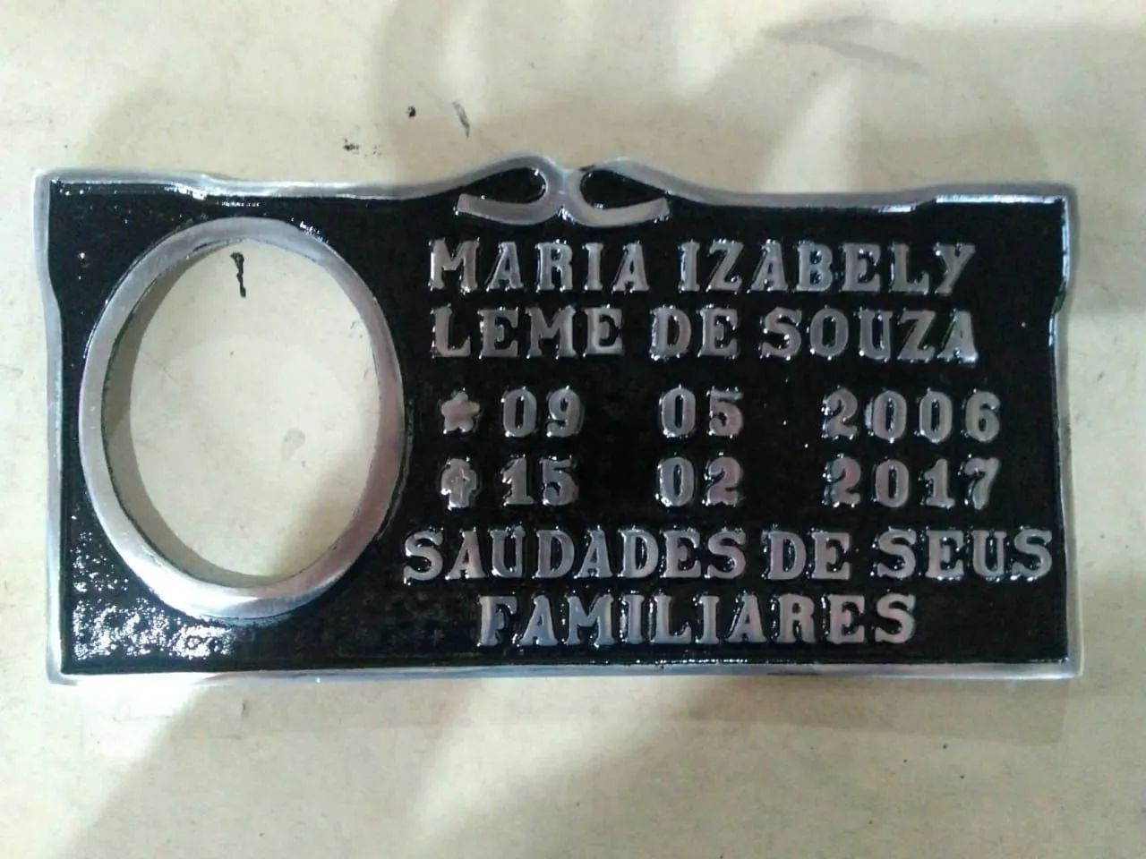 Placa tumular de alumínio 
