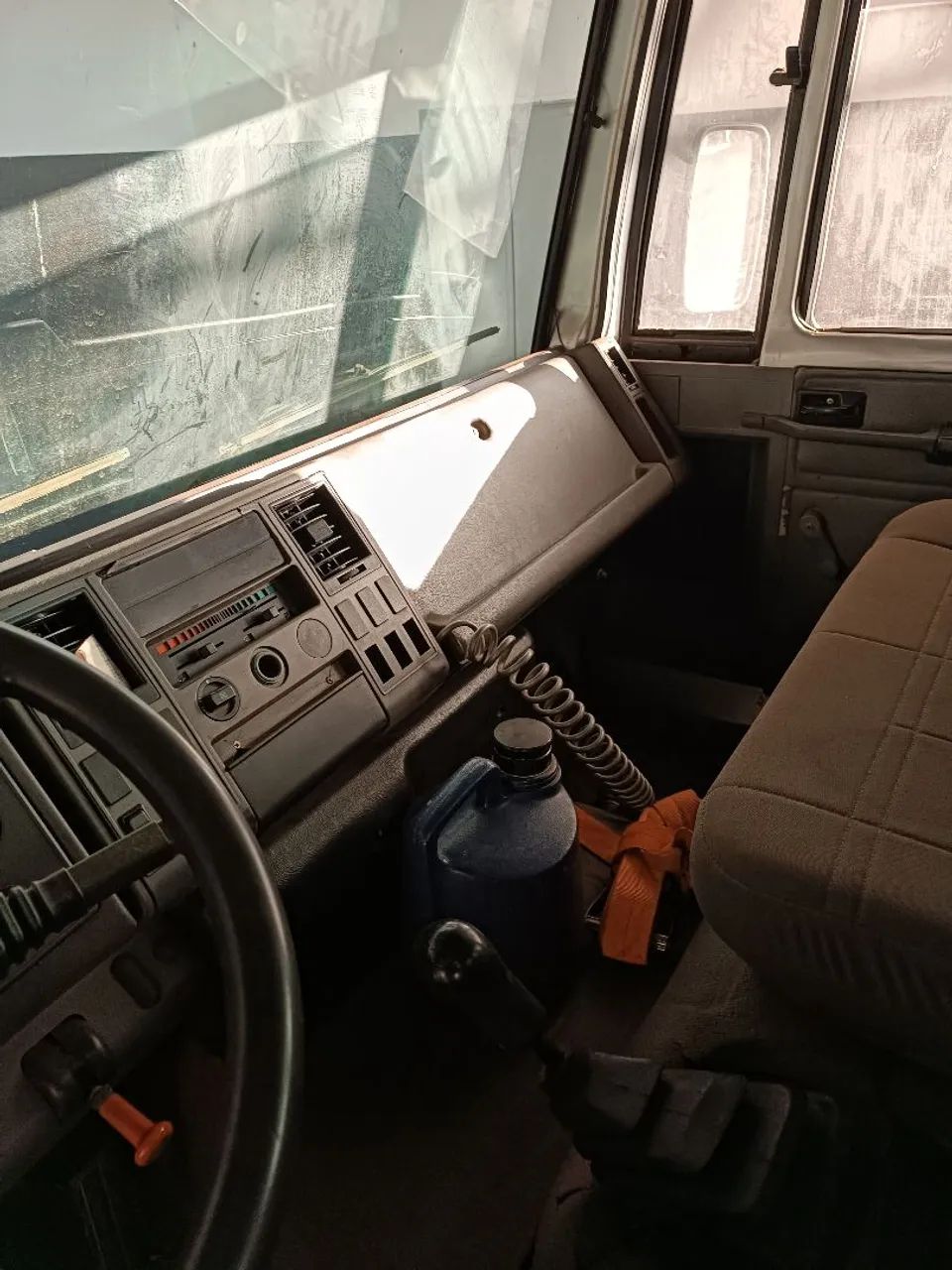 Caminhão cargo 815, ano 2002 - PRANCHA - Foto 3
