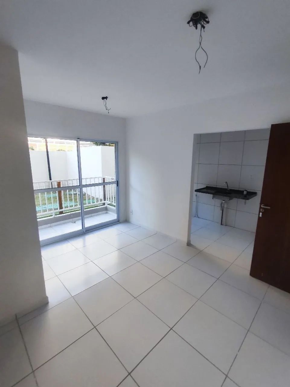 Excelente localização 2 quartos e área de lazer completa com piscina  - Foto 3