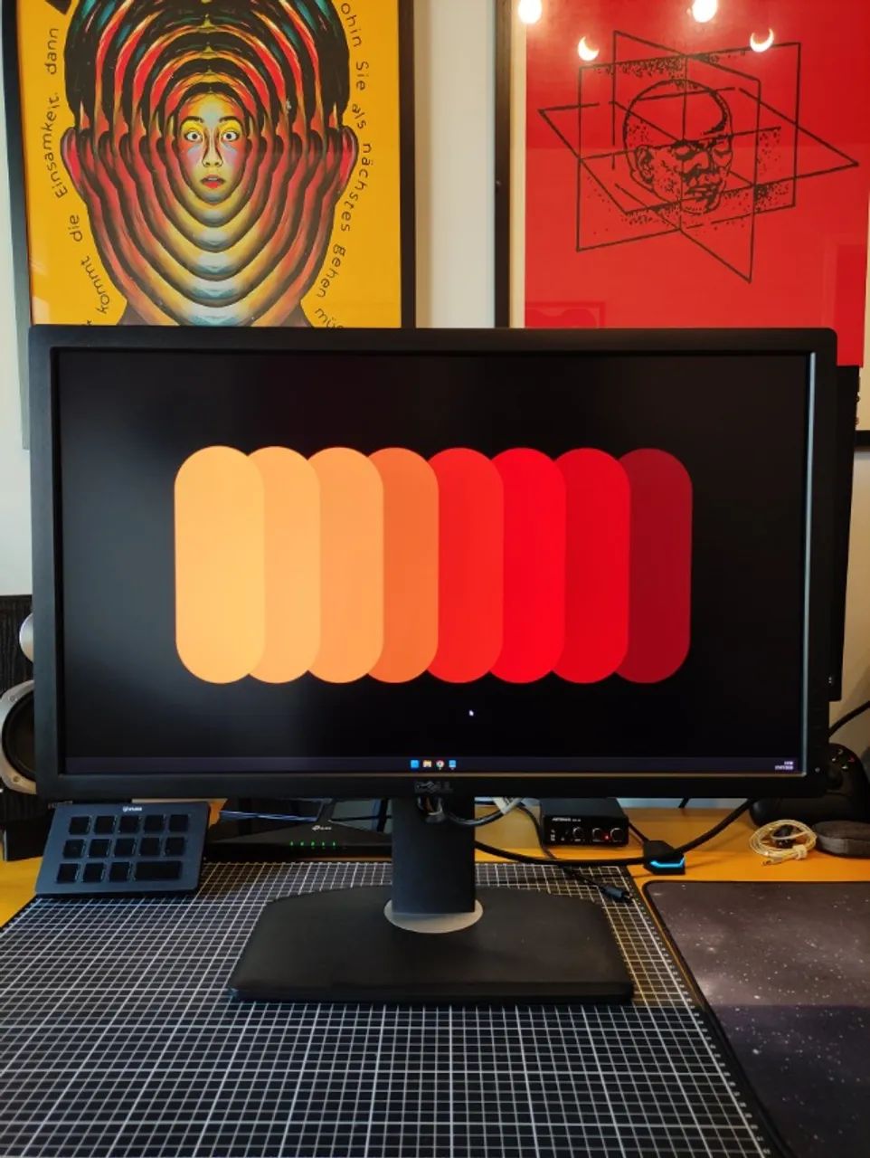 Monitor Dell Ultrasharp U2713HM - 27 Polegadas IPS Quad HD - Foto 5