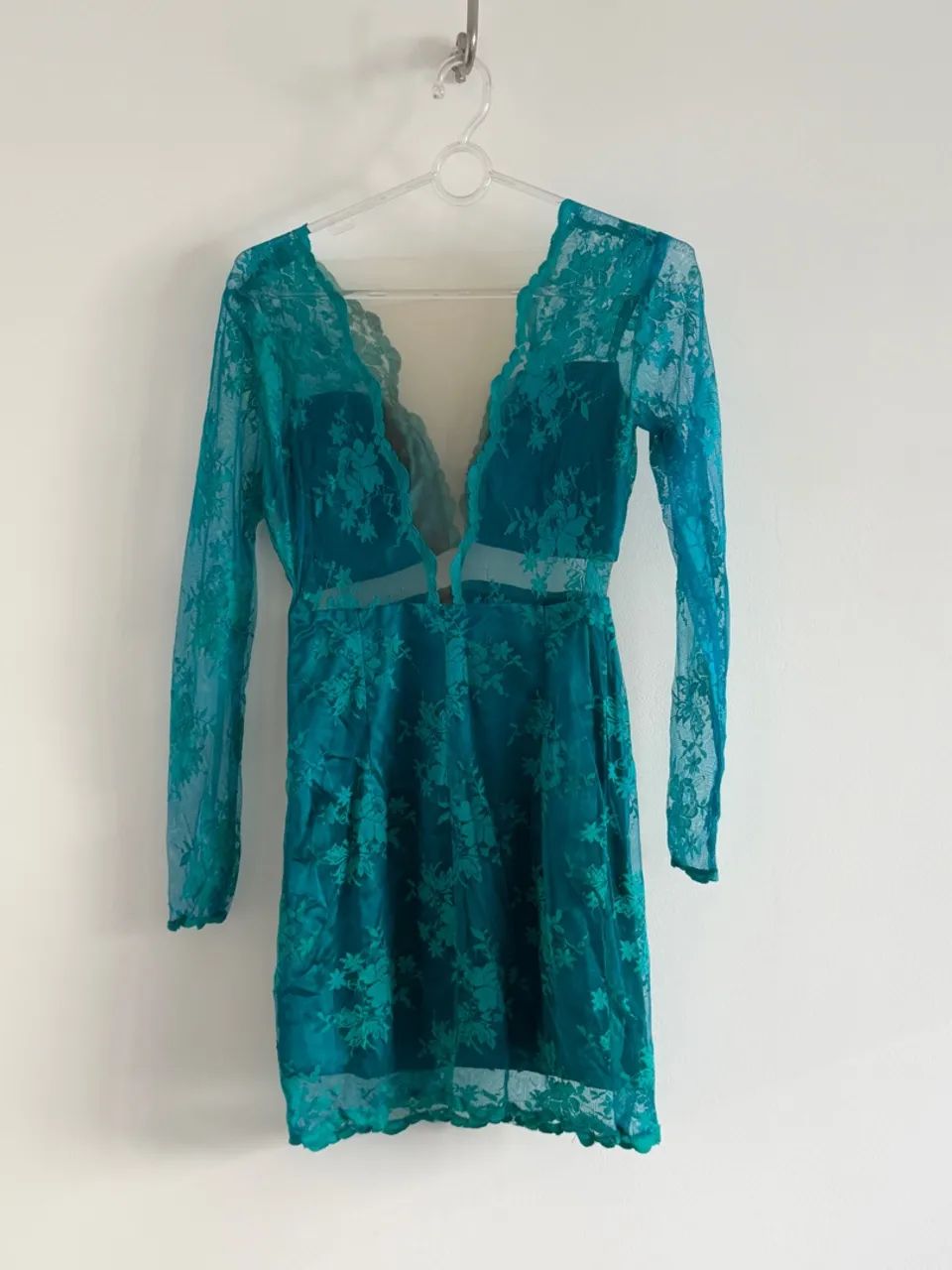 Vestido curto de renda com tule verde  - Foto 5