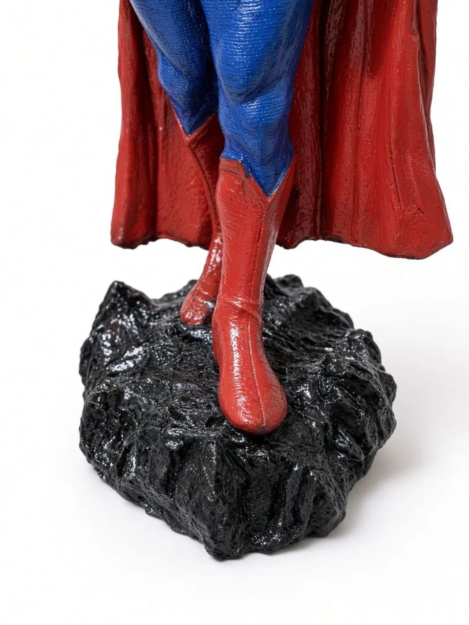 Estátua Superman Resina 25 cm - Nova - Foto 2