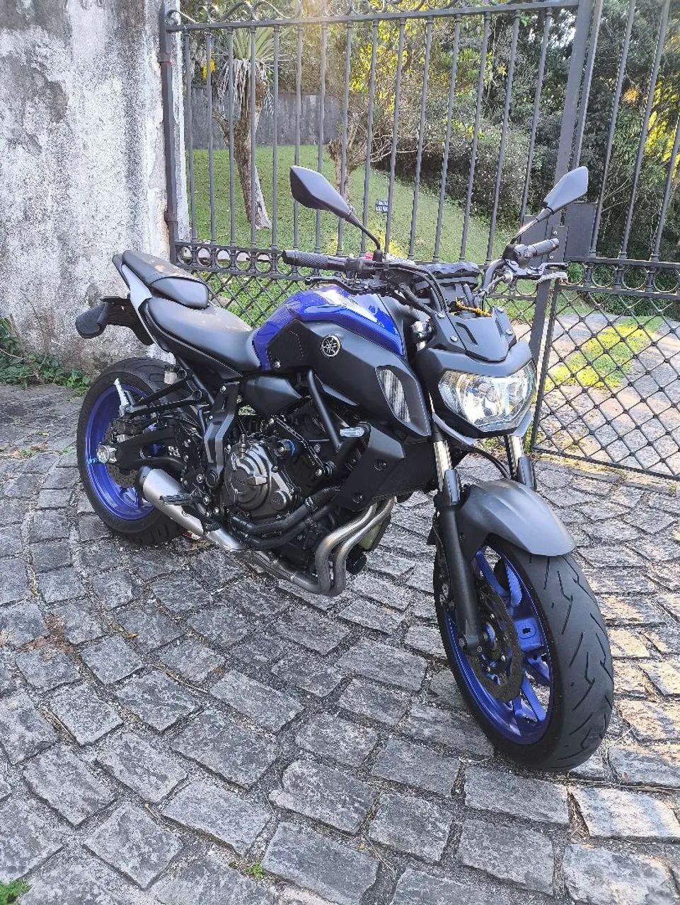 YANAHA MT 07 ABS