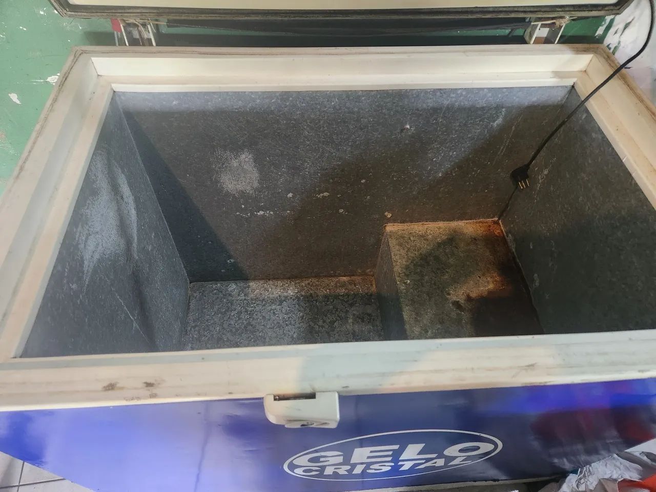 Freezer electrolux 300L - Foto 2
