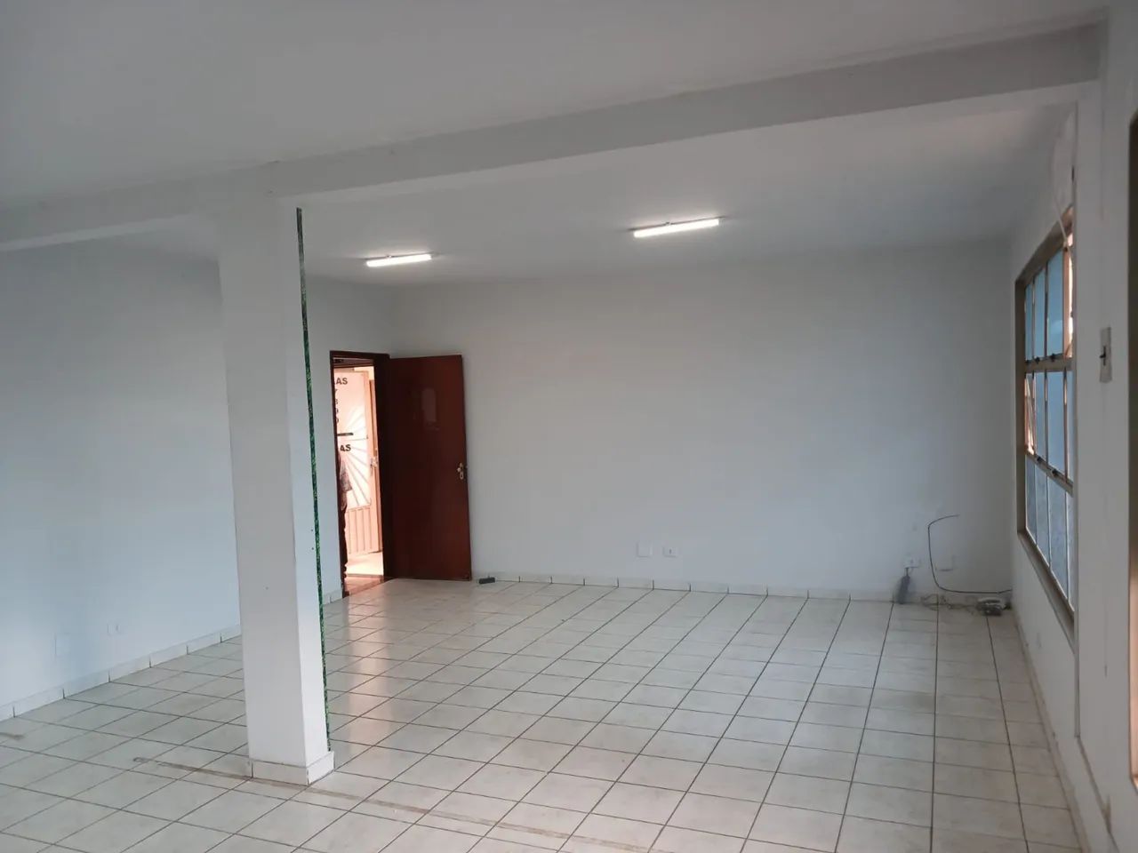 Sala comercial próx Buriti e Terminal Cruzeiro Av São João Nova era  - Foto 2