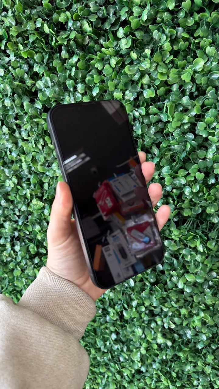 iPhone 14 Plus - 256gb - Foto 3