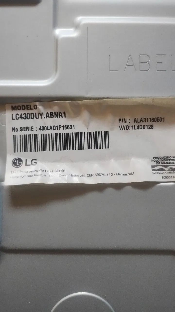 Vendo uma TV 43 polegadas para retirada de peças - Foto 3