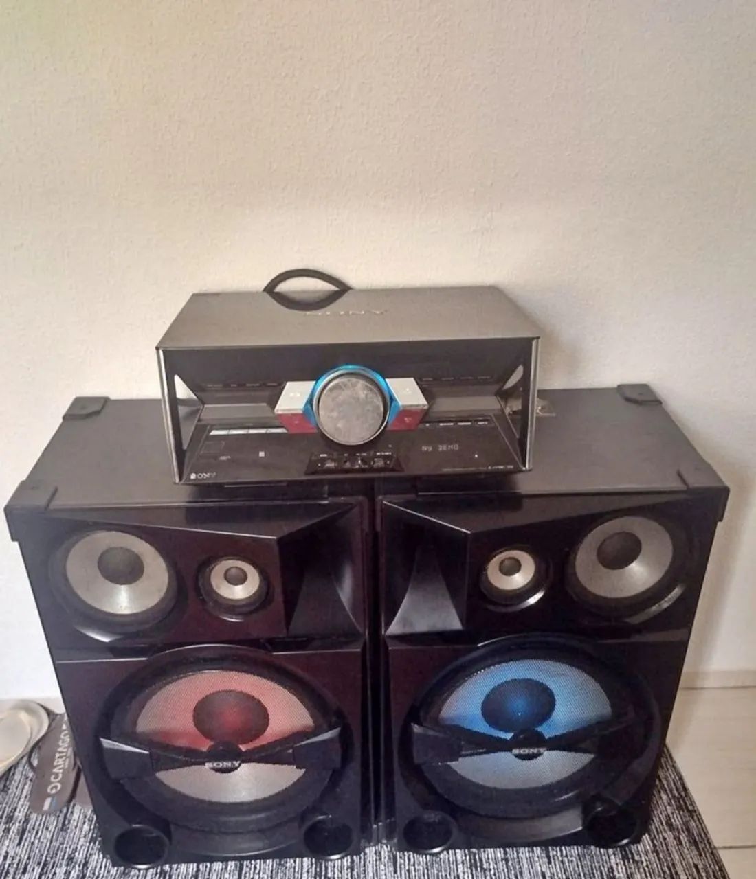 Som Sony Shake7
