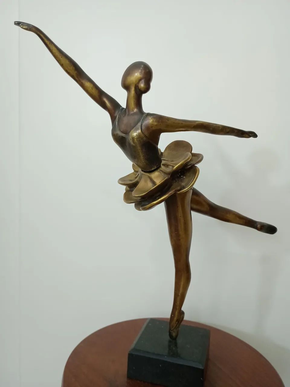 Escultura A Rosa em bronze 