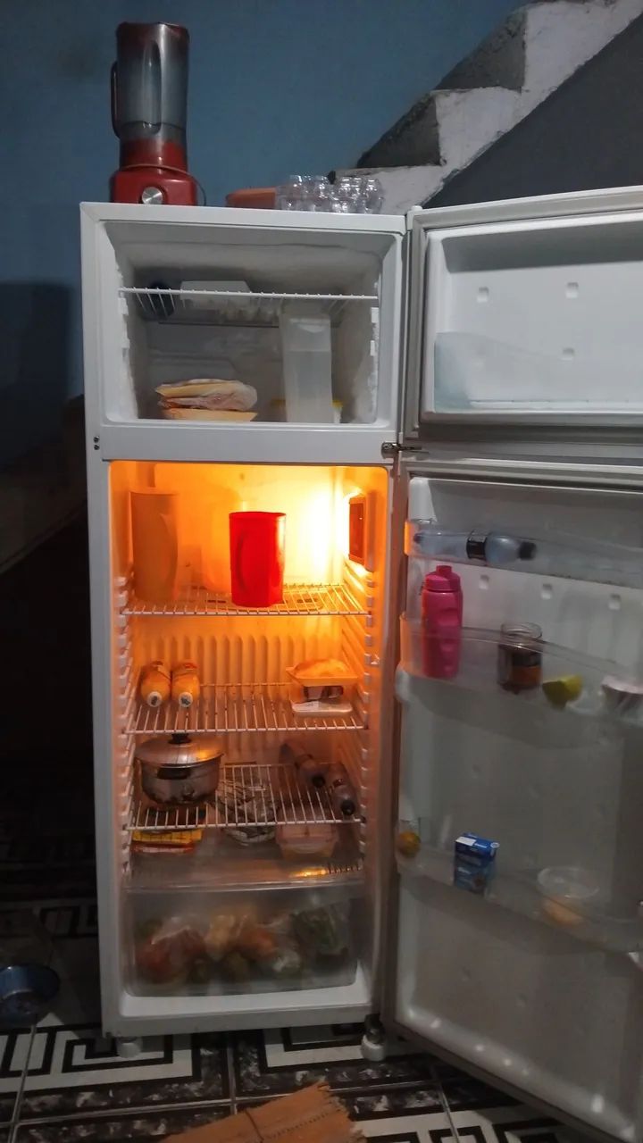 Móveis Sala quarto e Cozinhad