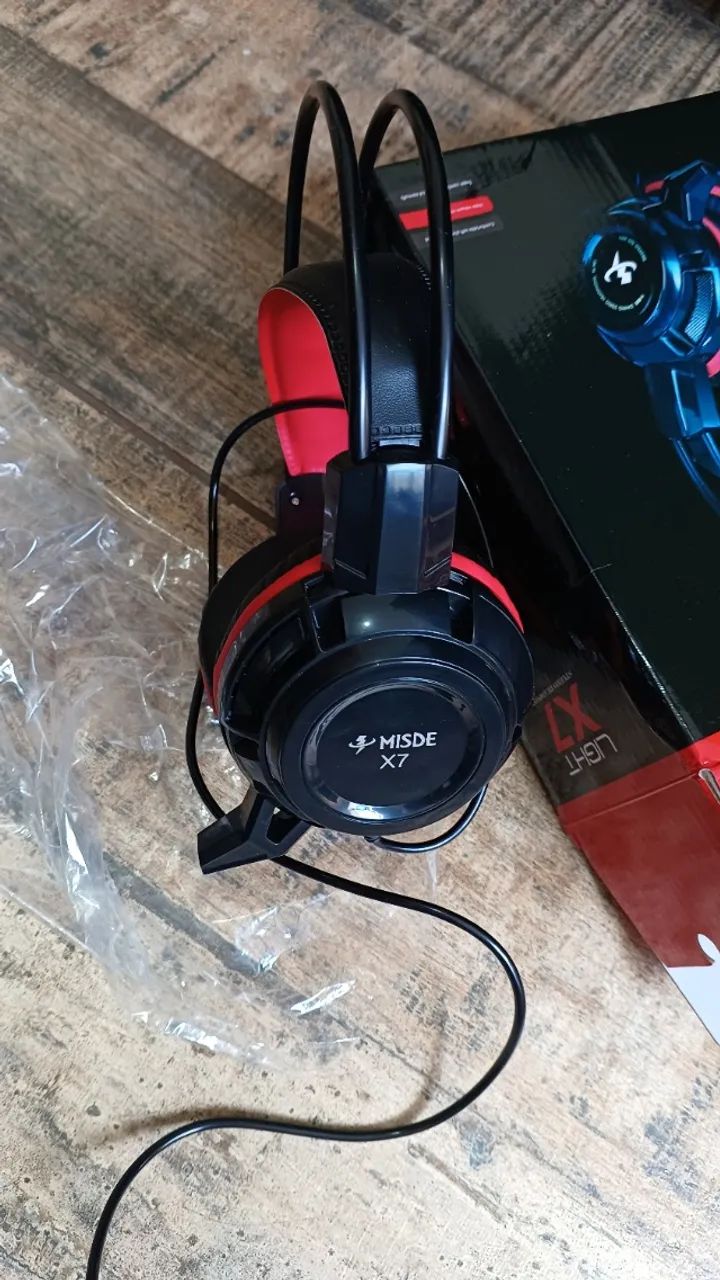 Fone De Ouvido Headset Gamer Com Microfone Rgb X7 Light - Foto 4