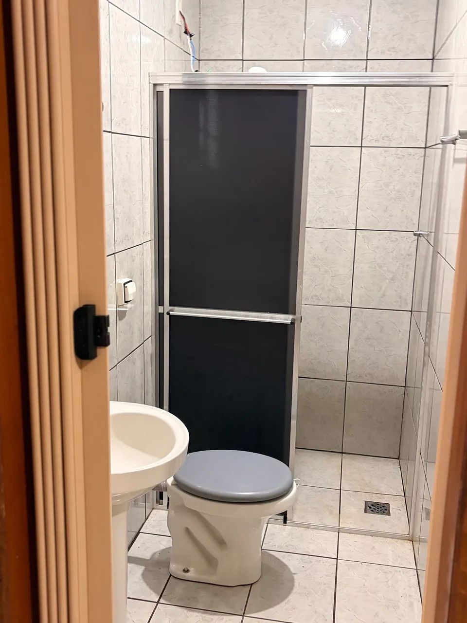 Quarto com banheiro privativo - contas inclusas - Foto 3