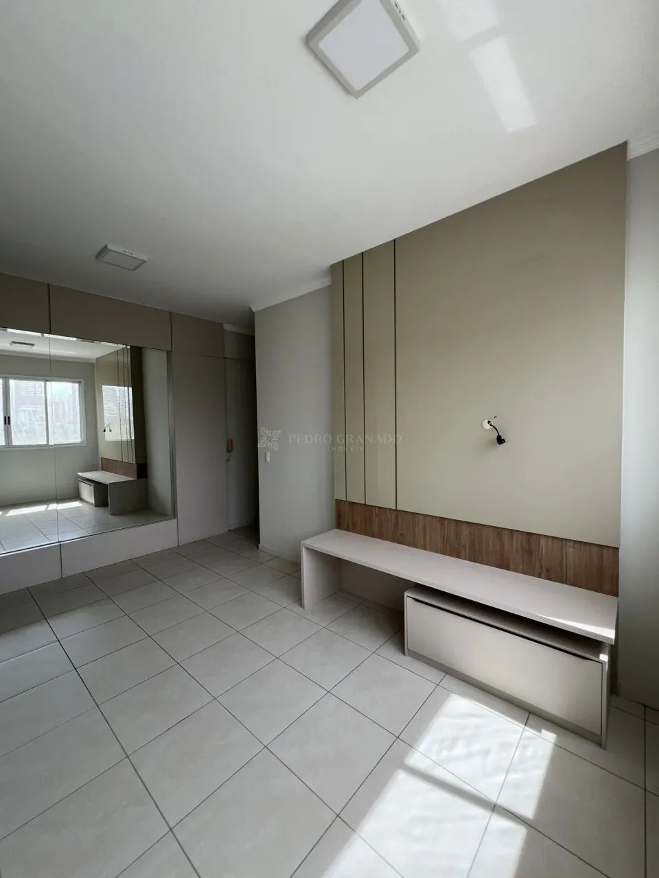 Apartamento 02 dormitórios | Ed. Puerto Madero