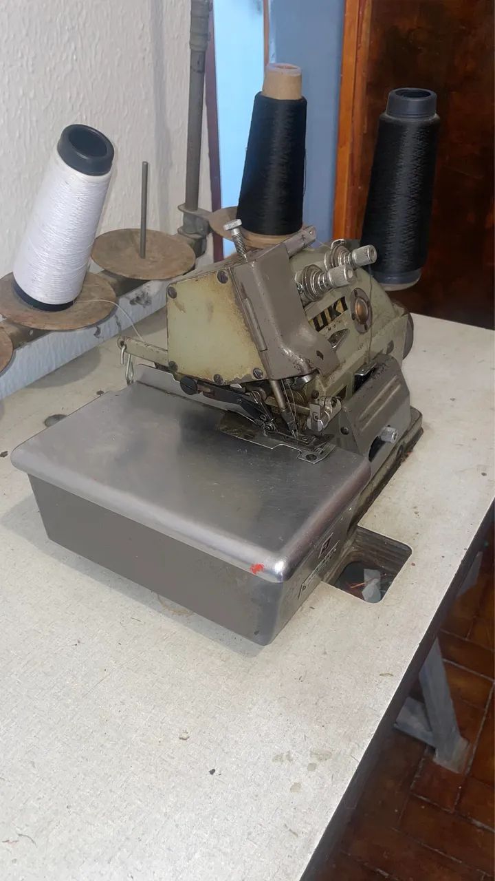 Máquina JUKI MO-357 Overlock Interlock   - Foto 3