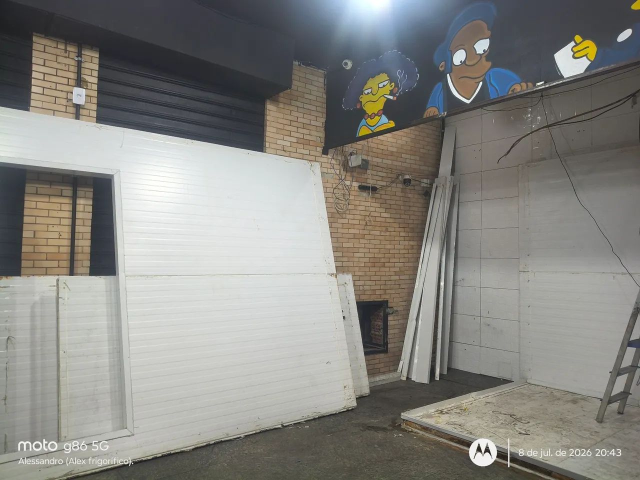Desmontagem e montagem de câmara frigorífico 