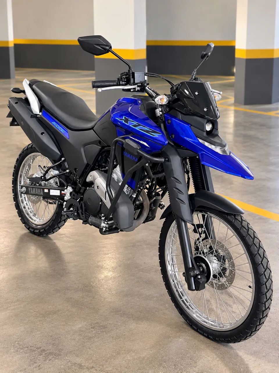 Vendo Lander (km baixo) 