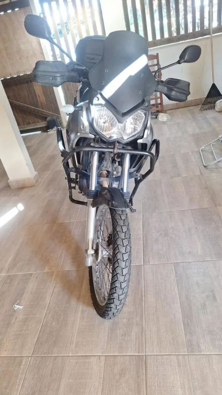 Tenere 250 - Foto 2