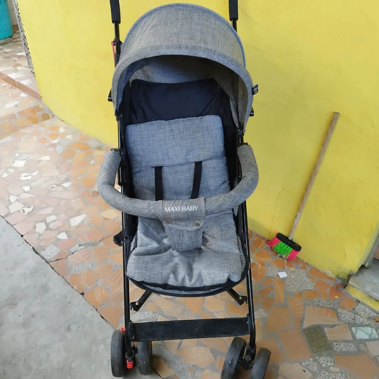 Carrinho guarda chuva MAXI BABY  - Foto 3