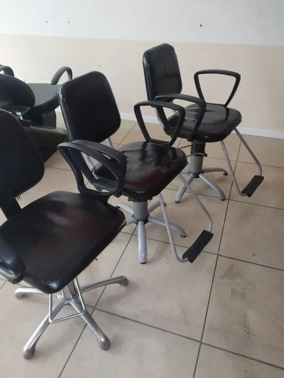 Cadeiras hidráulica salão  - Foto 4