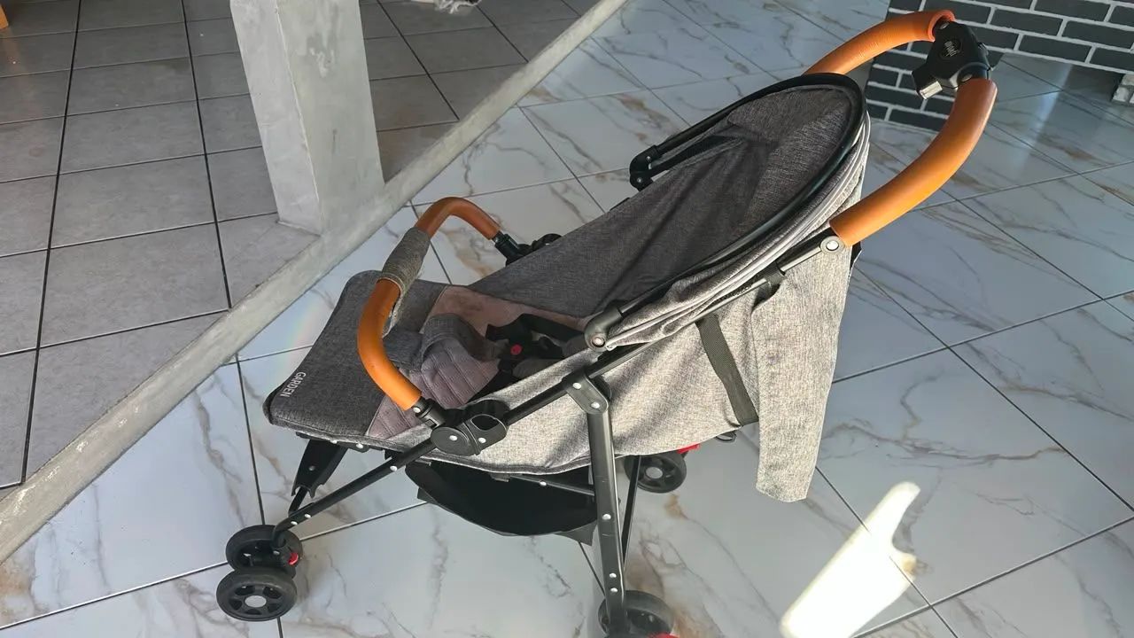 Vendo carrinho de bebê  - Foto 3
