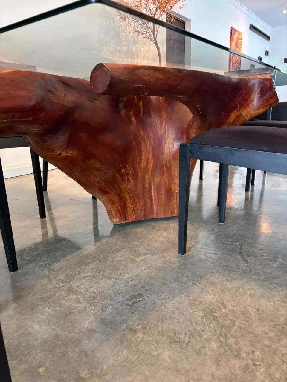 MESA DE JANTAR RÚSTICA COM BASE EM TRONCO DE MADEIRA - Foto 3