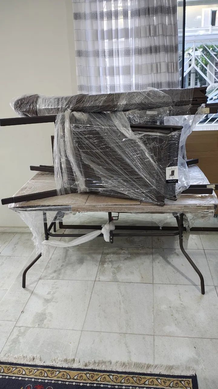 MESA, CADEIRAS E OMBRELONE PARA PÁTIO, PISCINA E SACADAS - Foto 4