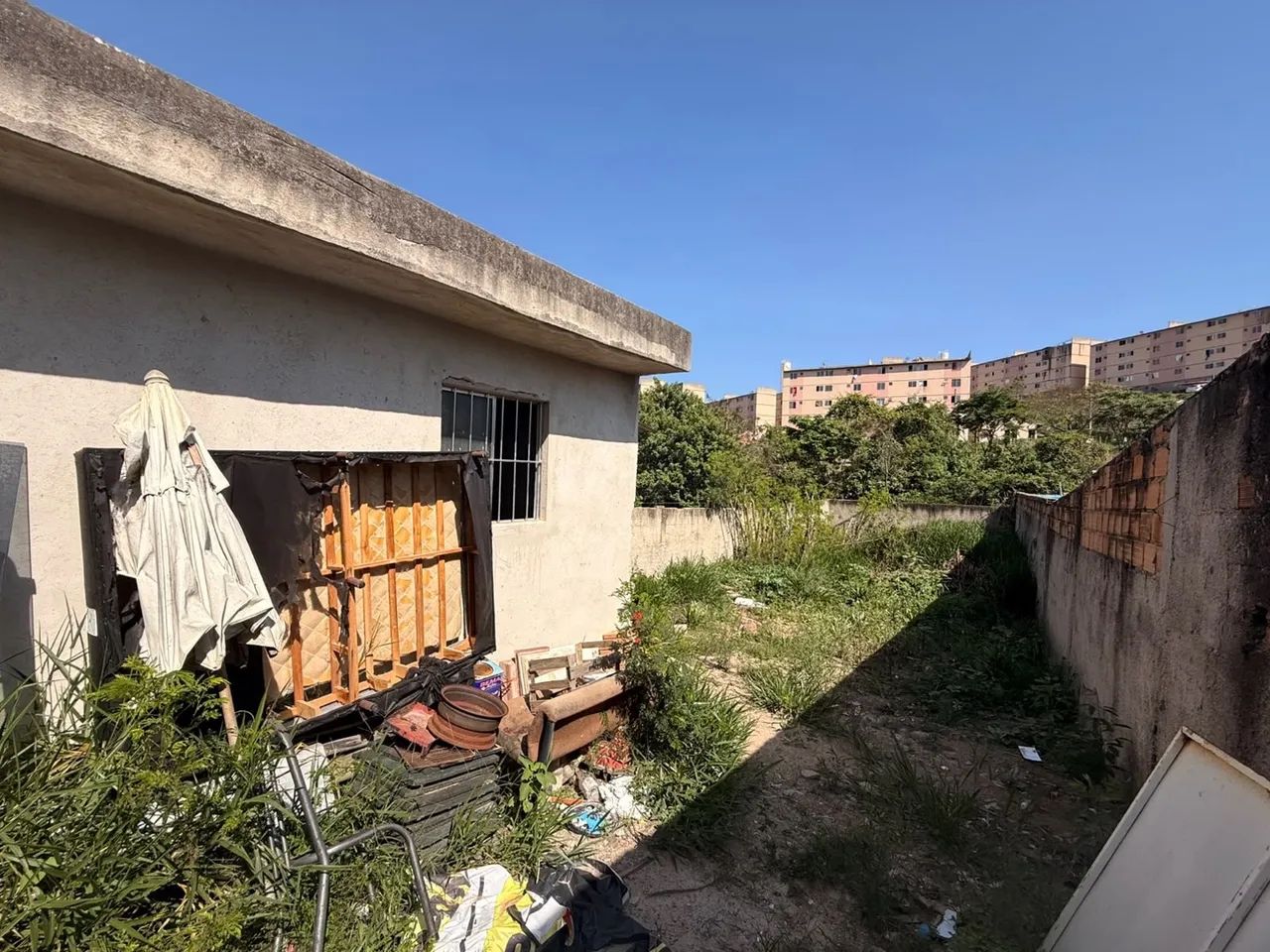 Vendo lote com loja pronta ( aceito troca) - Foto 3