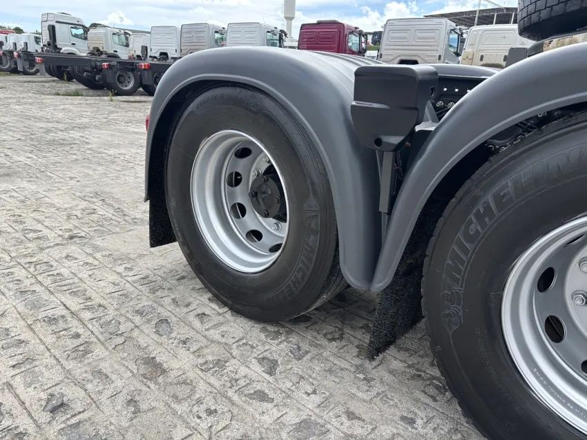 MERCEDES-BENZ ACTROS 2548 6X4 LS. - Foto 4