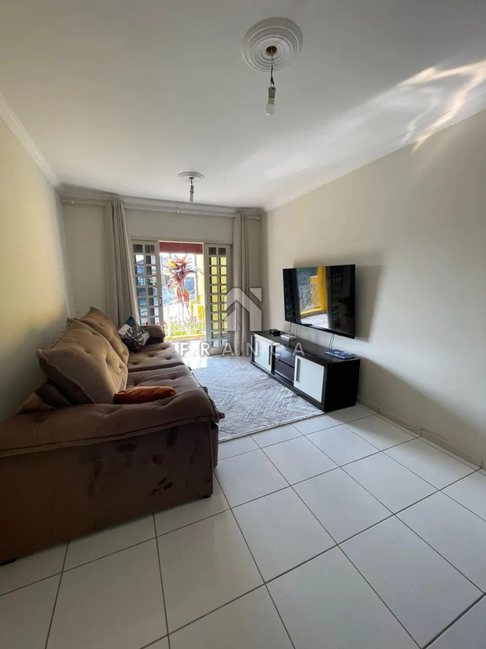Casa Padrão em Jacareí - Foto 4