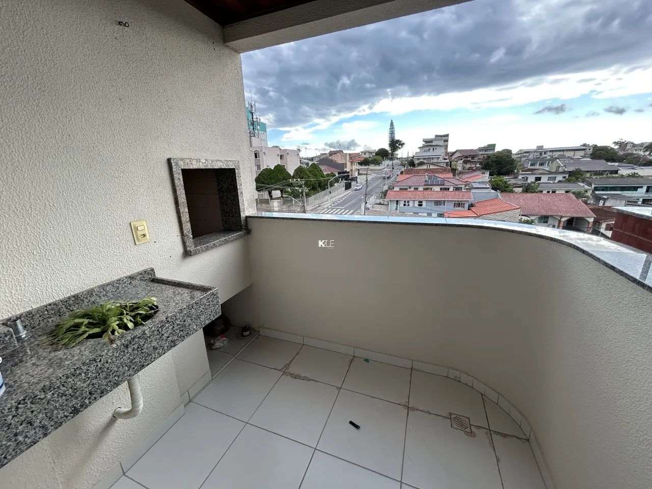 LINDO APARTAMENTO 02 SUITES EM CAPOEIRAS