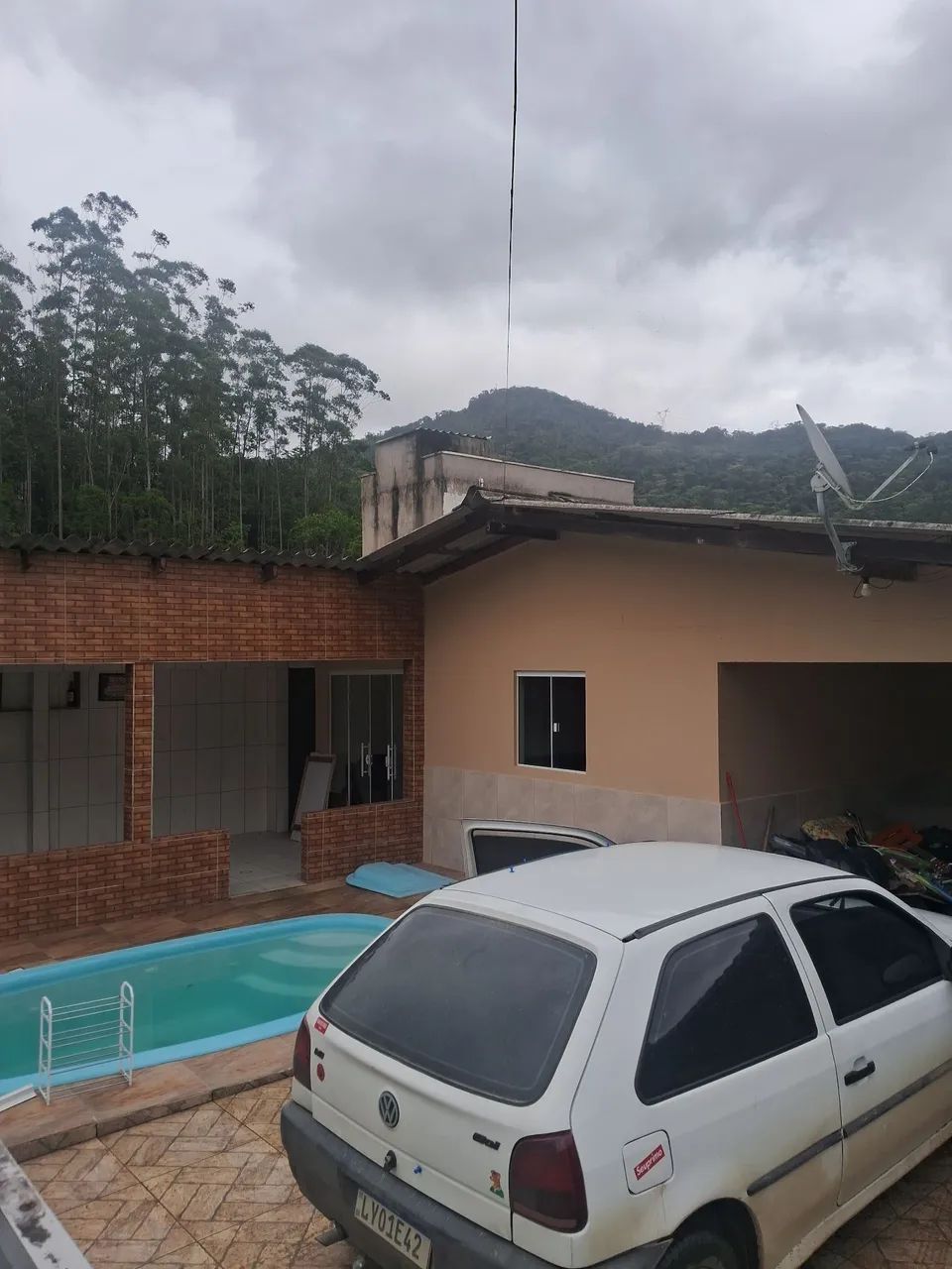 Casa com piscina 120 m