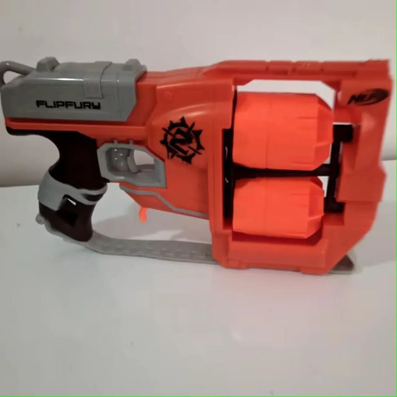 ATIRADOR NERF FLIPFURY ZOMBIE ORIGINAL