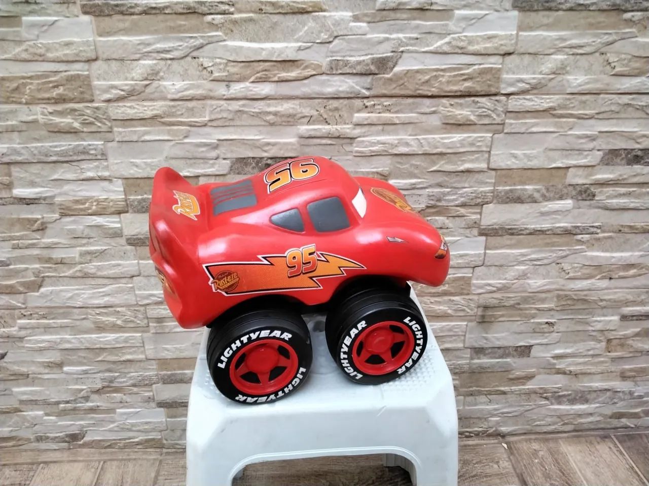 Carro Relâmpago Mcqueen - Foto 2
