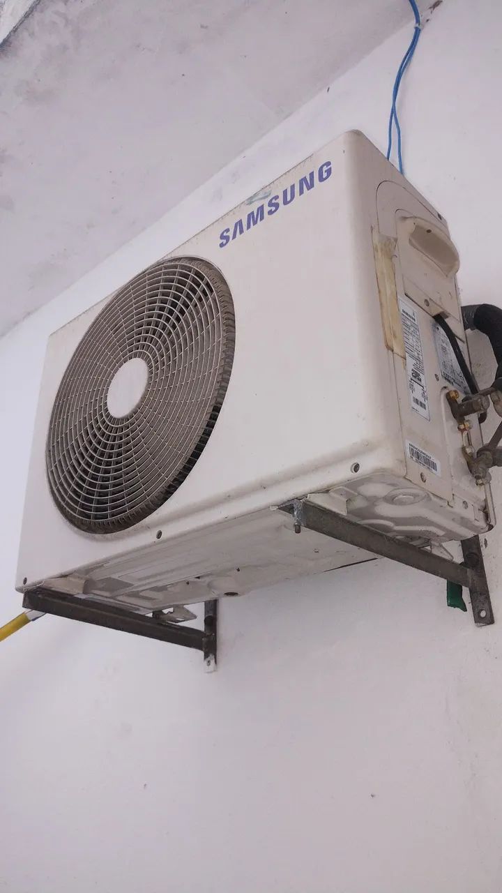 Vende - se 2 ar condicionado split de 9 mil btu - Foto 3