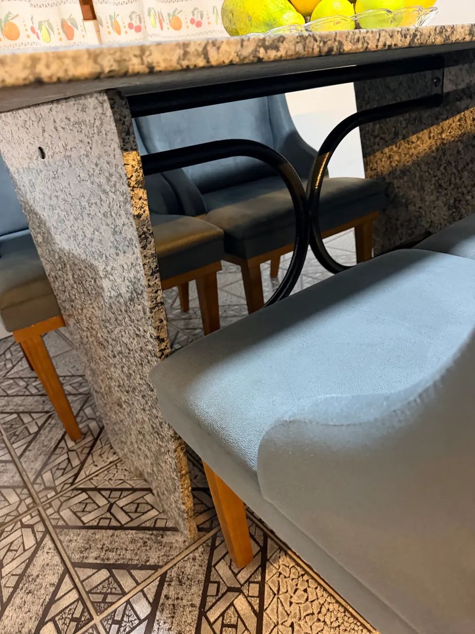 Mesa jantar de MÁRMORE 6 lugares  - Foto 5