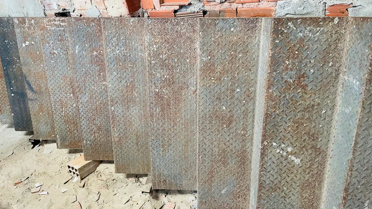 Escada ferro  - Foto 2