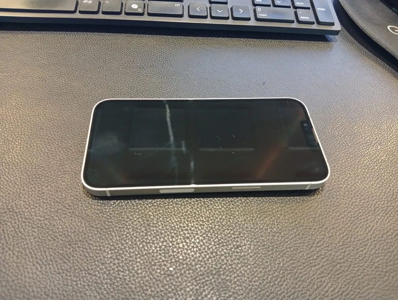 iPhone 13 - 128gb (Branco) - Foto 2