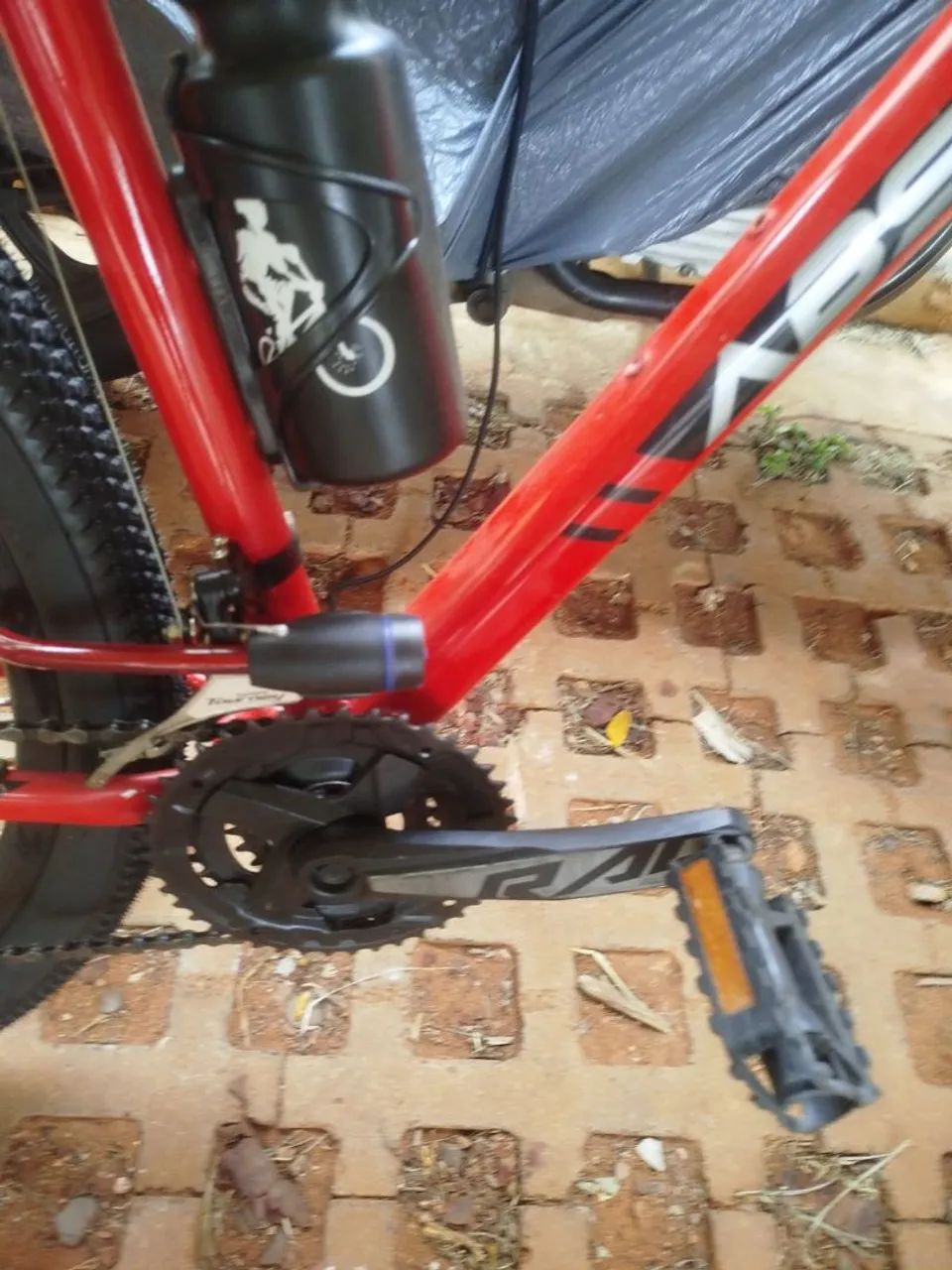 Bicicleta aro 29 completa com acessórios  - Foto 5