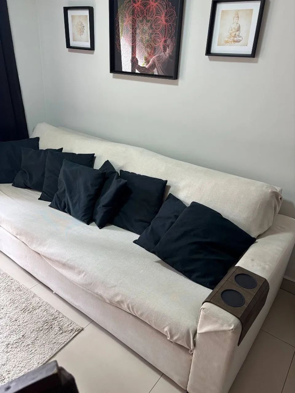 Sofá 4 lugares Grandes com almofadas Decorativas - Foto 4