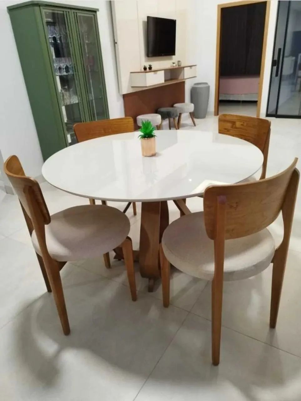 Mesa de jantar  1.20x1.20