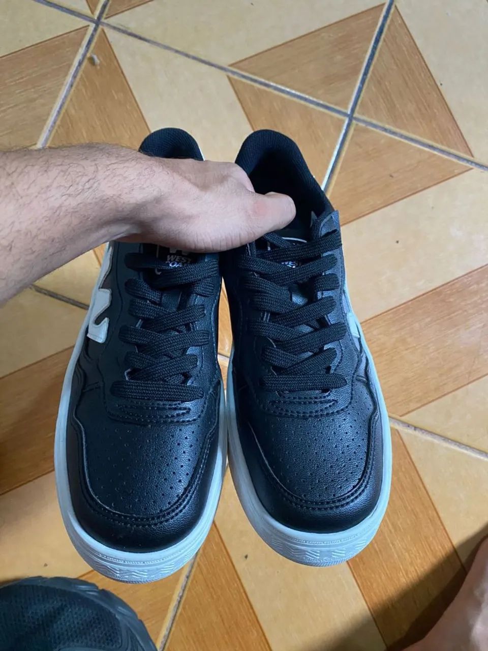 Tenis monocromático West coast  - Foto 3