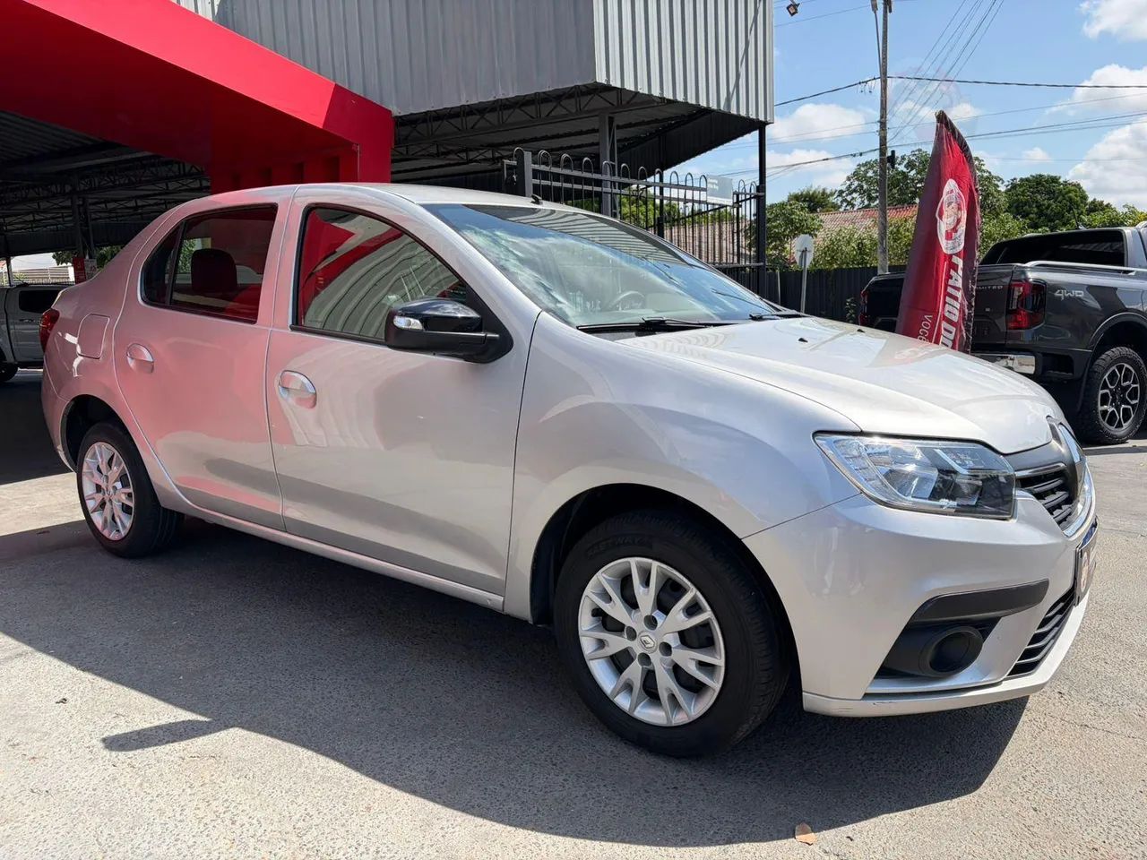 Renault Logan Zen Flex 1.0 12V 4P Mec. 2025 - Foto 4